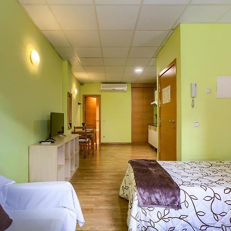 מדריד Apartamentos Barajas מראה חיצוני תמונה