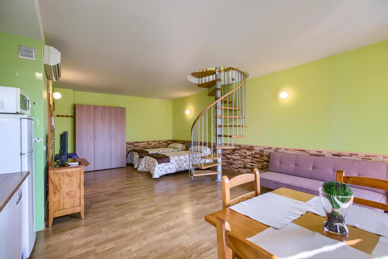 מדריד Apartamentos Barajas מראה חיצוני תמונה